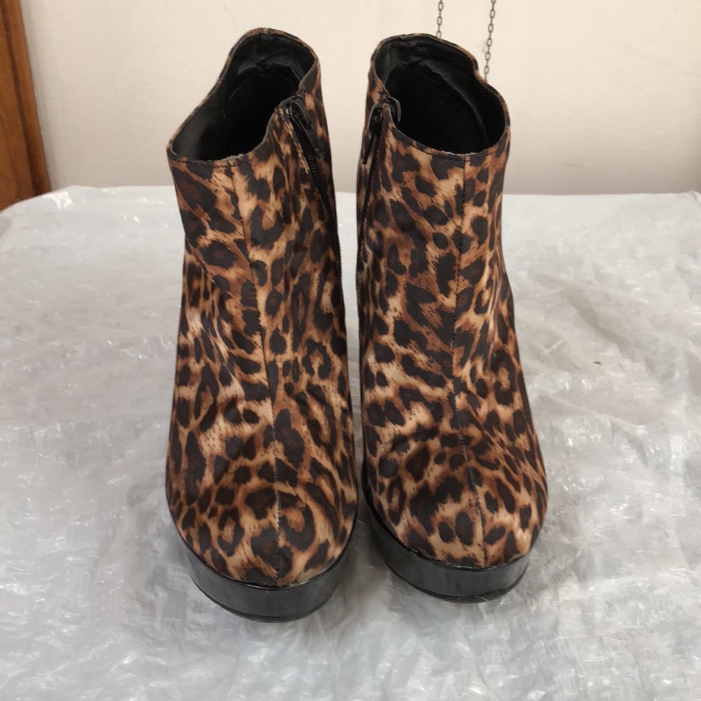Leopard platform booties - Picture 3 of 7